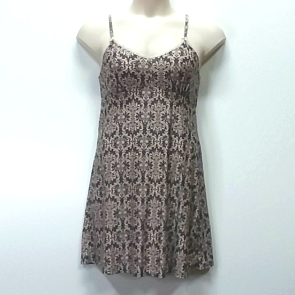 Rene' Rofe' Sleepwear Nightgown and Robe Set - Picture 6 of 11